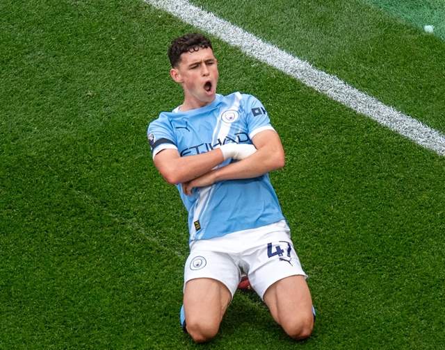 曼城第, 完美, 给哈兰德