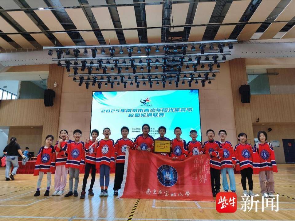 三支代表队, advAp, 们早已全力