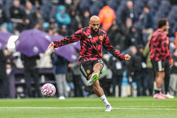 被替代, 分别加盟勇, 东西将无法